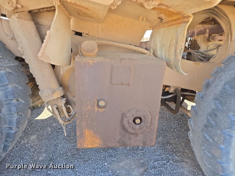 image for item DW1836 1988 Haulpak 140M haul truck