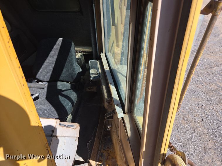 image for item DW1836 1988 Haulpak 140M haul truck