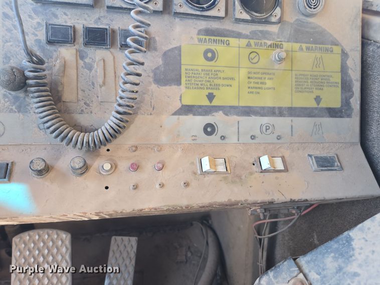 image for item DW1836 1988 Haulpak 140M haul truck