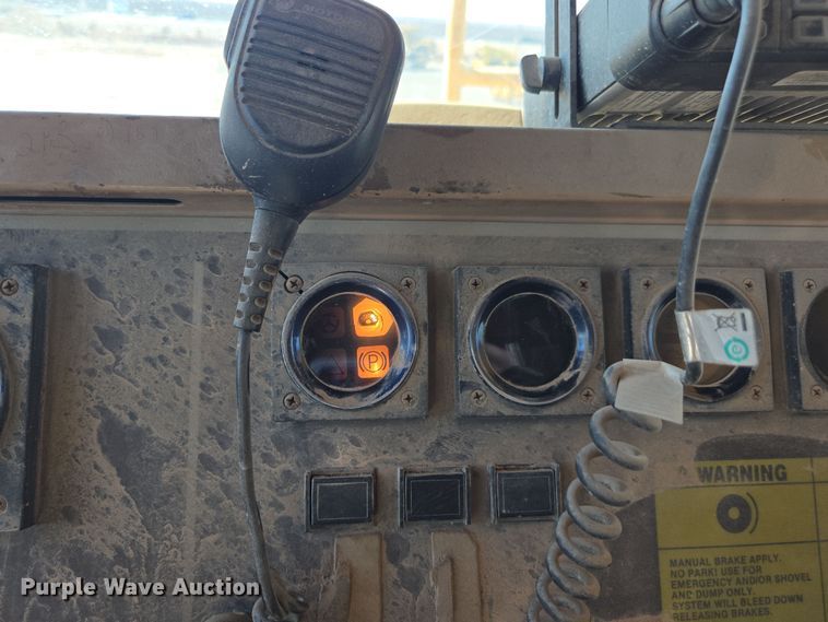 image for item DW1836 1988 Haulpak 140M haul truck