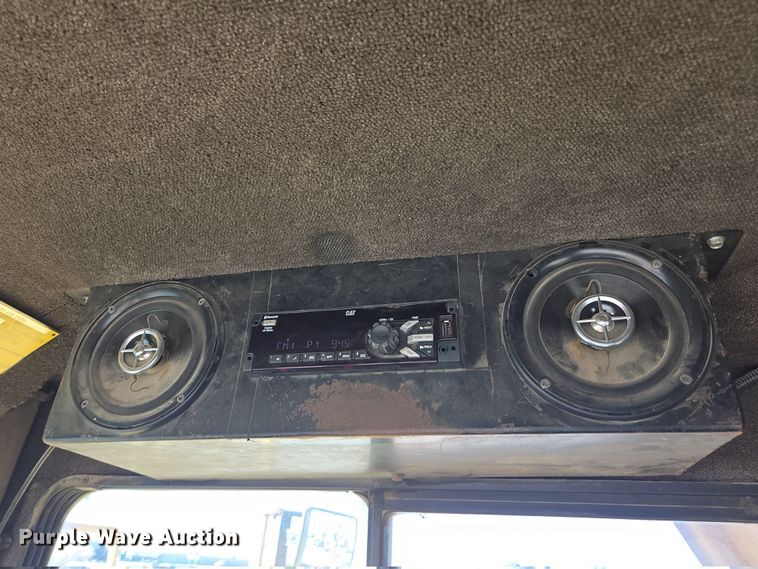 image for item DW1836 1988 Haulpak 140M haul truck