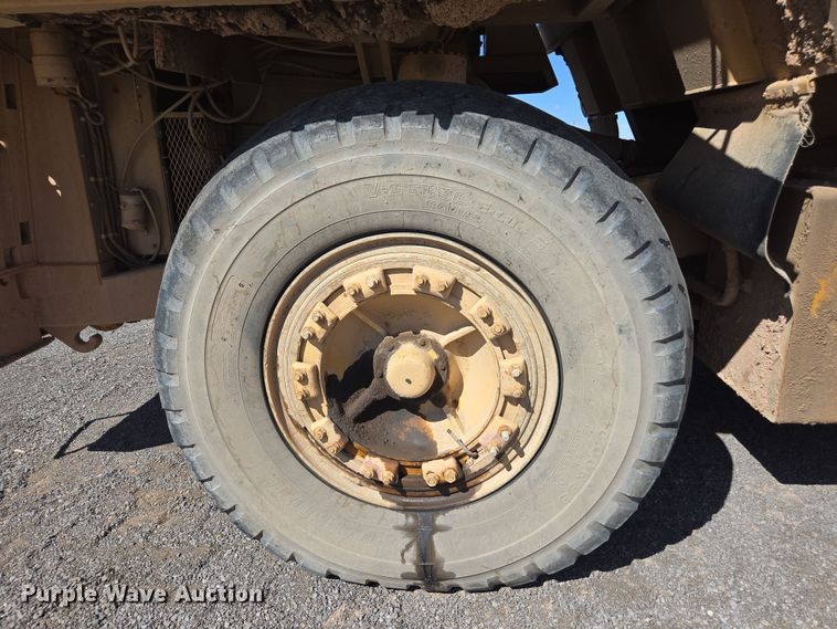 image for item DW1836 1988 Haulpak 140M haul truck