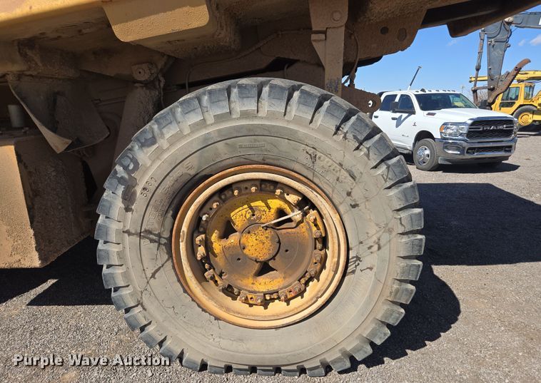 image for item DW1836 1988 Haulpak 140M haul truck