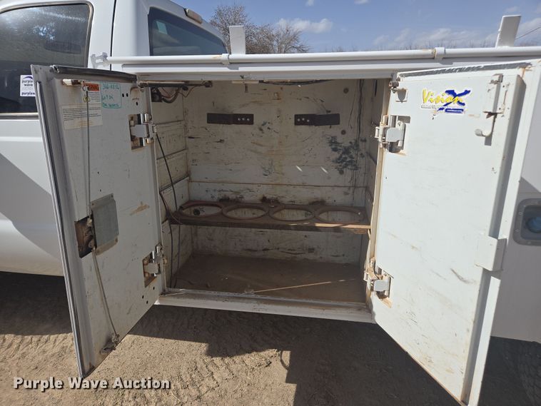 image for item DW1839 2012 Ford F550 Super Duty XL utility / service truck