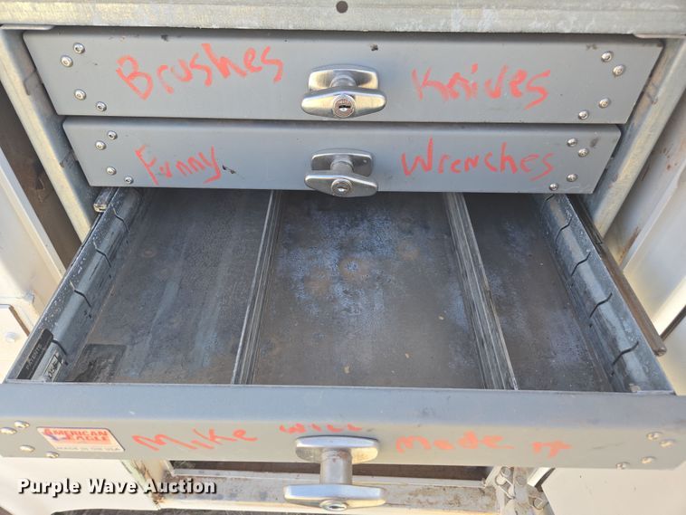 image for item DW1839 2012 Ford F550 Super Duty XL utility / service truck