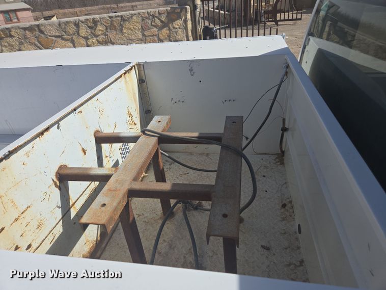 image for item DW1839 2012 Ford F550 Super Duty XL utility / service truck