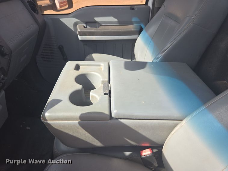 image for item DW1839 2012 Ford F550 Super Duty XL utility / service truck