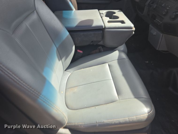 image for item DW1839 2012 Ford F550 Super Duty XL utility / service truck