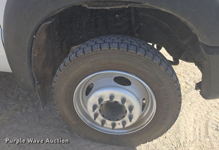 image for item DW1839 2012 Ford F550 Super Duty XL utility / service truck