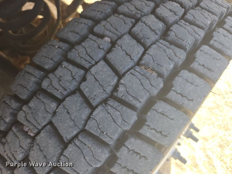 image for item DW1839 2012 Ford F550 Super Duty XL utility / service truck