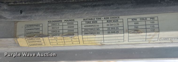 image for item DW1840 2011 Peterbilt 365 ready mix truck