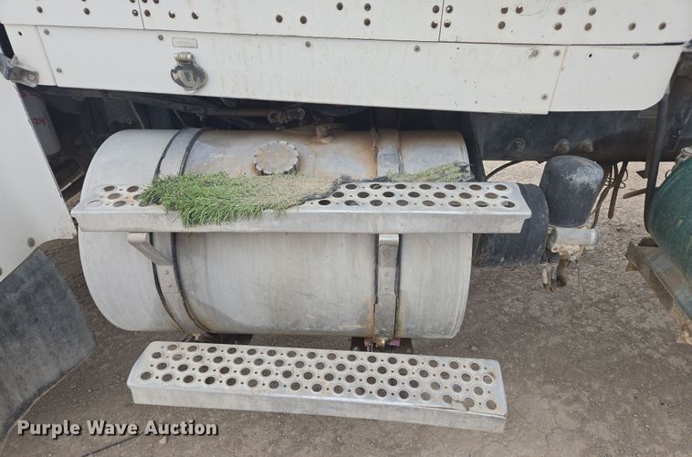 image for item DW1841 2009 Kenworth W900 ready mix truck