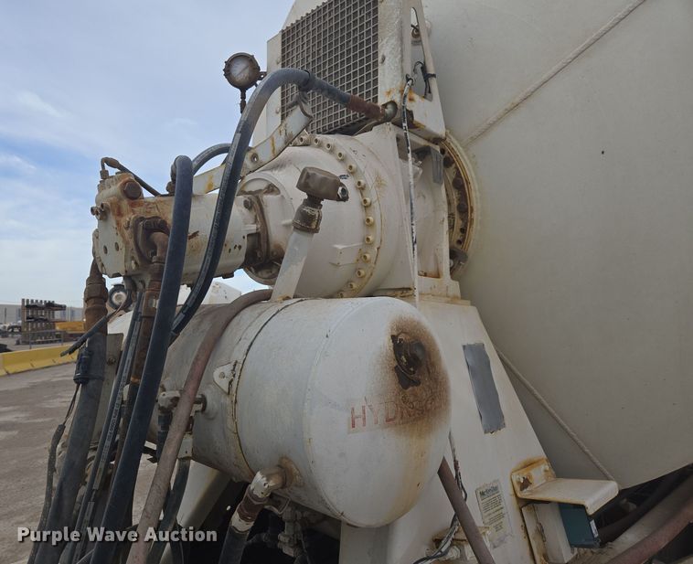 image for item DW1841 2009 Kenworth W900 ready mix truck