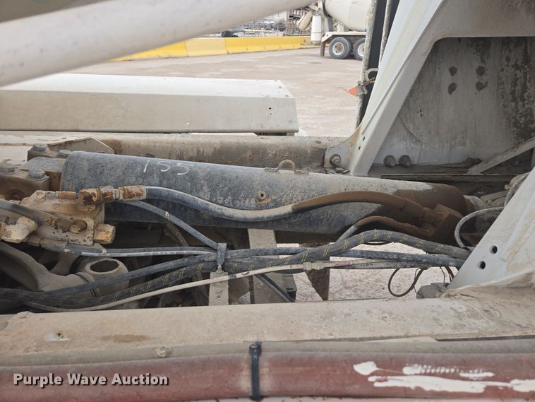 image for item DW1841 2009 Kenworth W900 ready mix truck