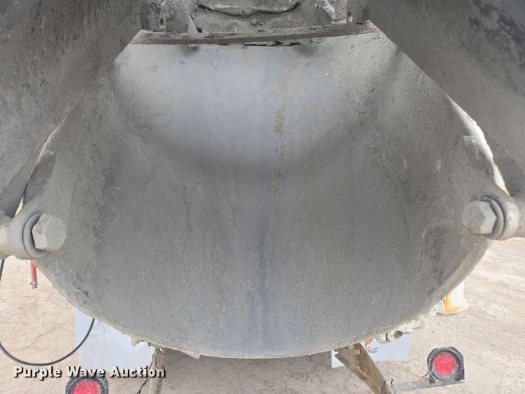 image for item DW1841 2009 Kenworth W900 ready mix truck