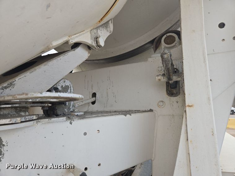 image for item DW1841 2009 Kenworth W900 ready mix truck