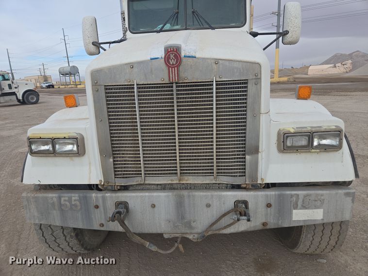 image for item DW1841 2009 Kenworth W900 ready mix truck