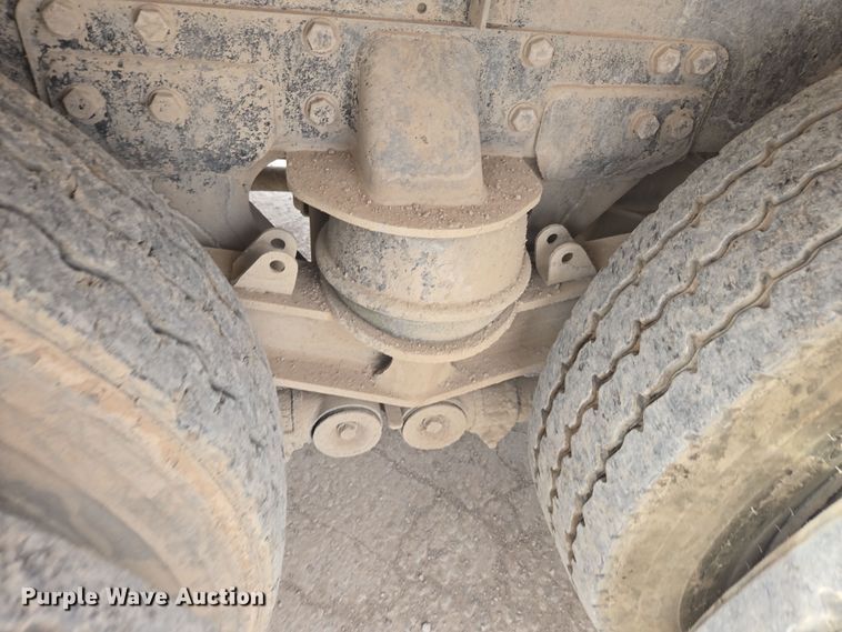 image for item DW1841 2009 Kenworth W900 ready mix truck