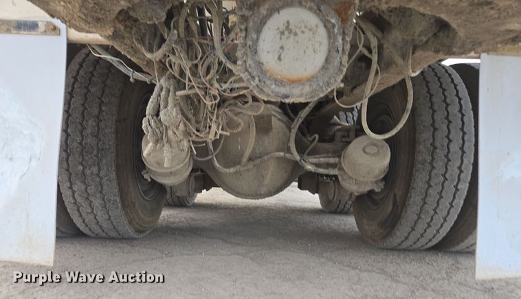 image for item DW1841 2009 Kenworth W900 ready mix truck