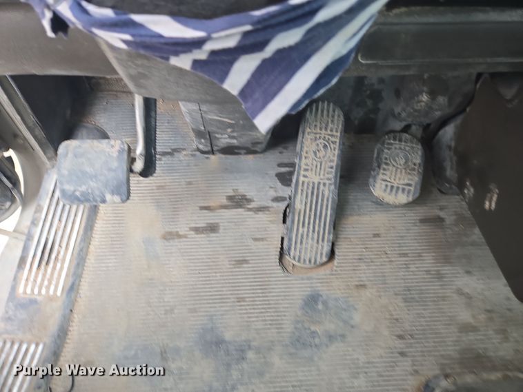 image for item DW1841 2009 Kenworth W900 ready mix truck