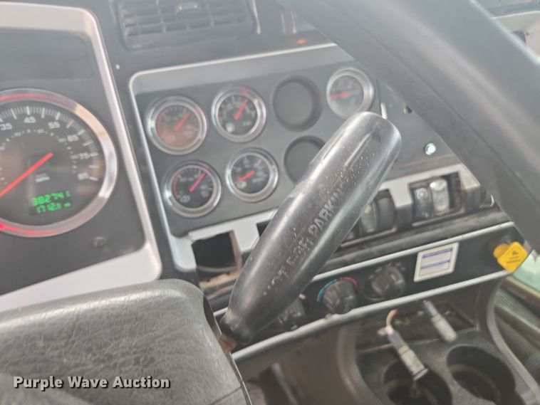 image for item DW1841 2009 Kenworth W900 ready mix truck