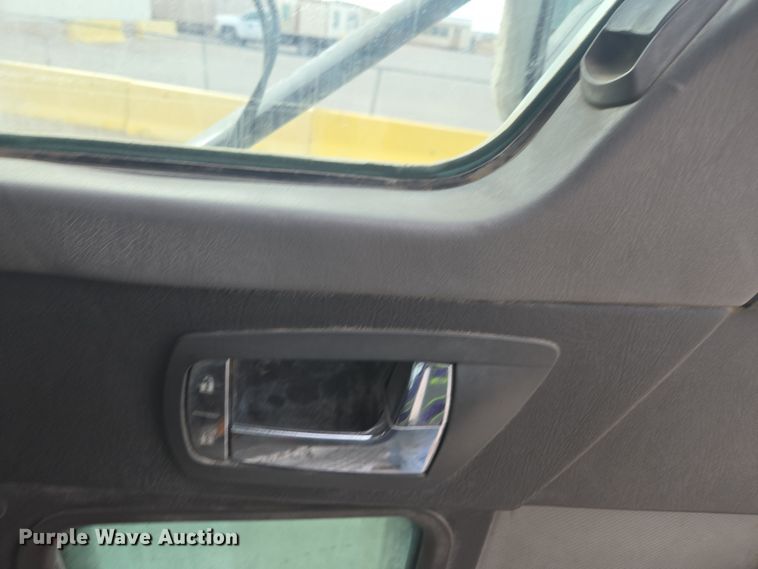 image for item DW1841 2009 Kenworth W900 ready mix truck