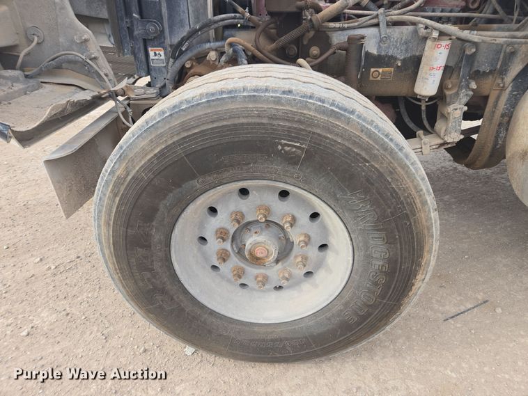 image for item DW1841 2009 Kenworth W900 ready mix truck