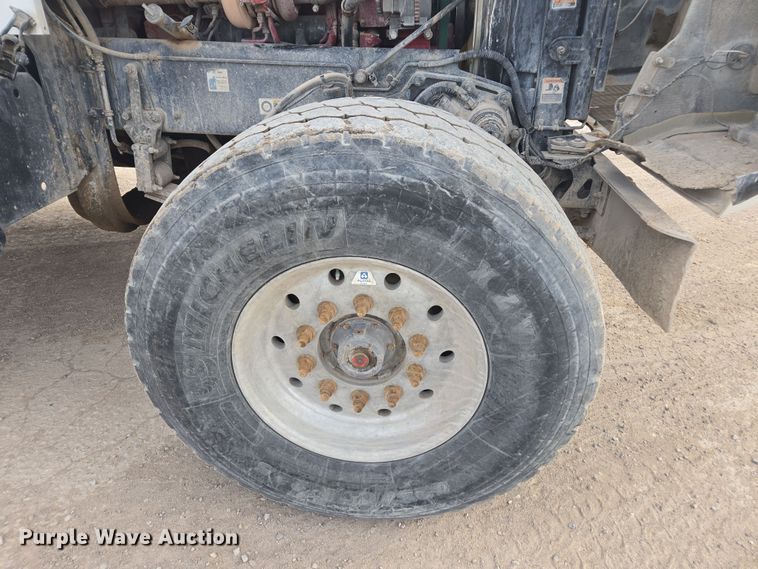 image for item DW1841 2009 Kenworth W900 ready mix truck