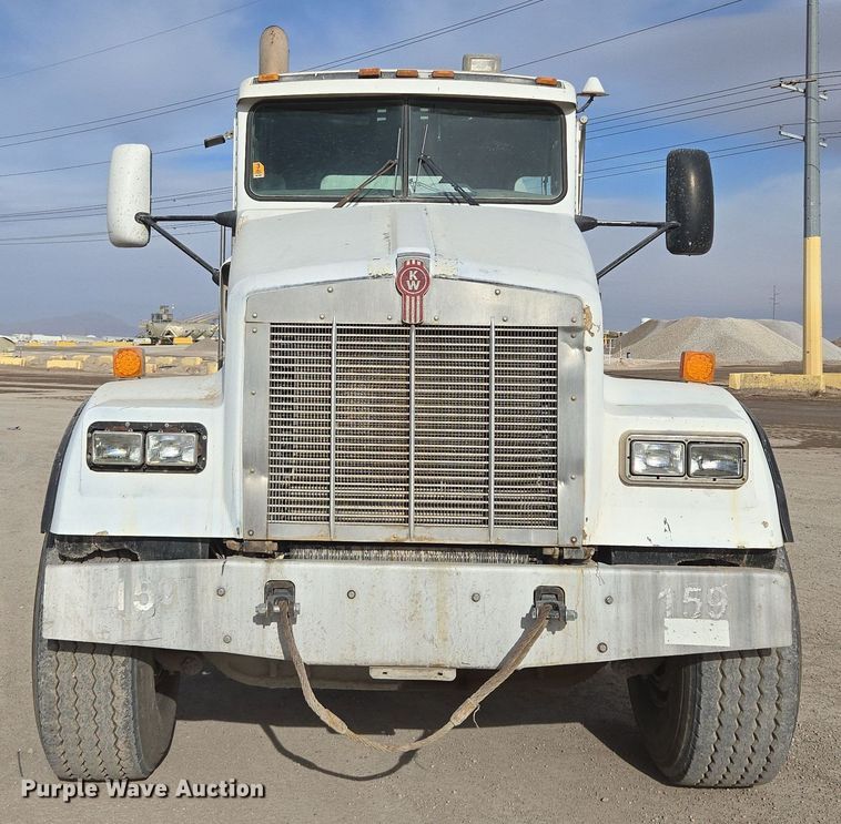 image for item DW1842 2009 Kenworth W900 ready mix truck