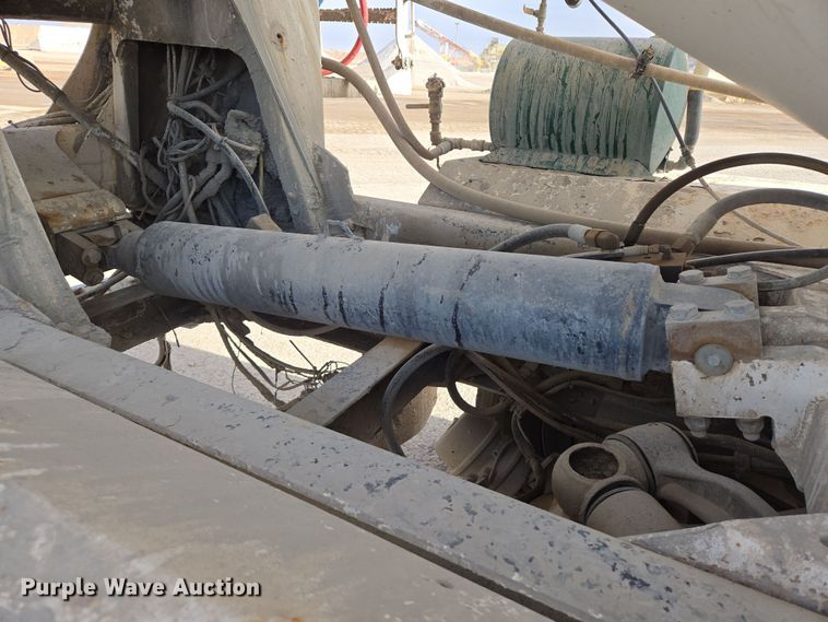 image for item DW1842 2009 Kenworth W900 ready mix truck