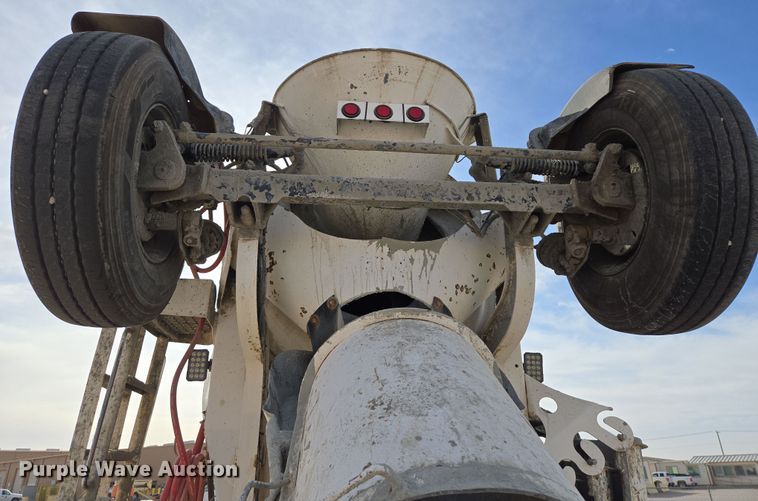 image for item DW1842 2009 Kenworth W900 ready mix truck