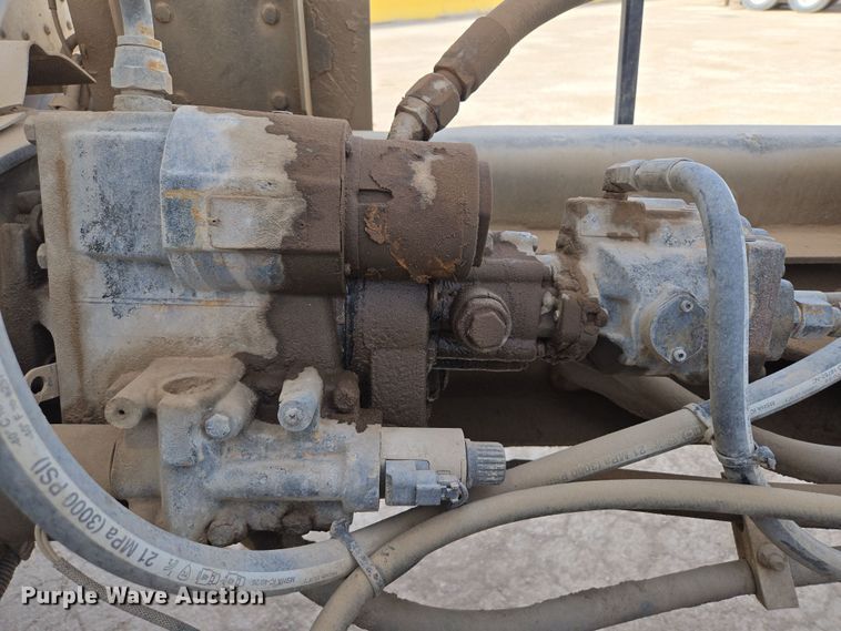 image for item DW1842 2009 Kenworth W900 ready mix truck