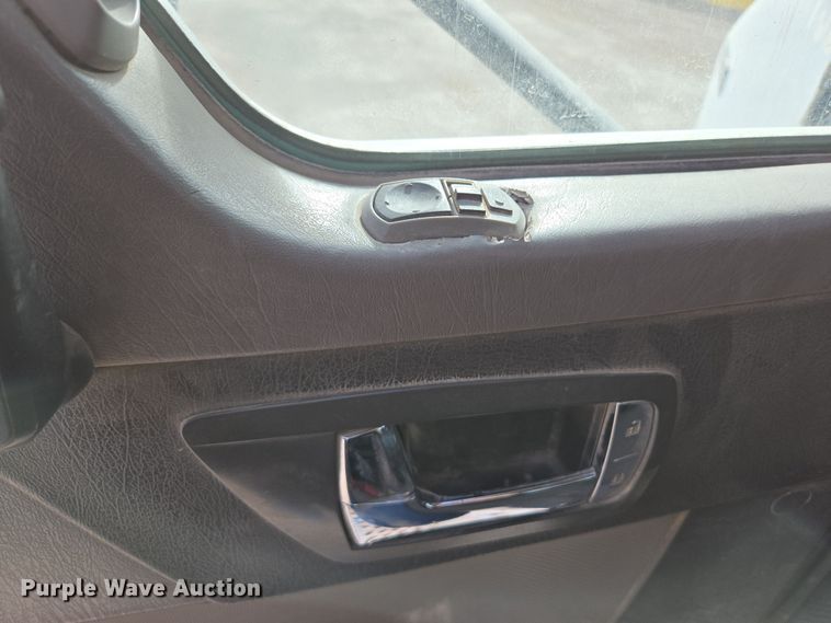 image for item DW1842 2009 Kenworth W900 ready mix truck