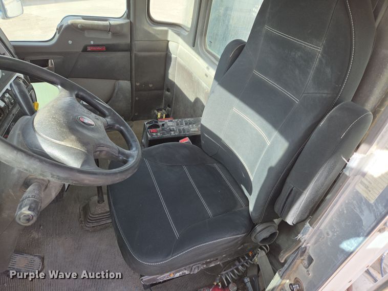 image for item DW1842 2009 Kenworth W900 ready mix truck