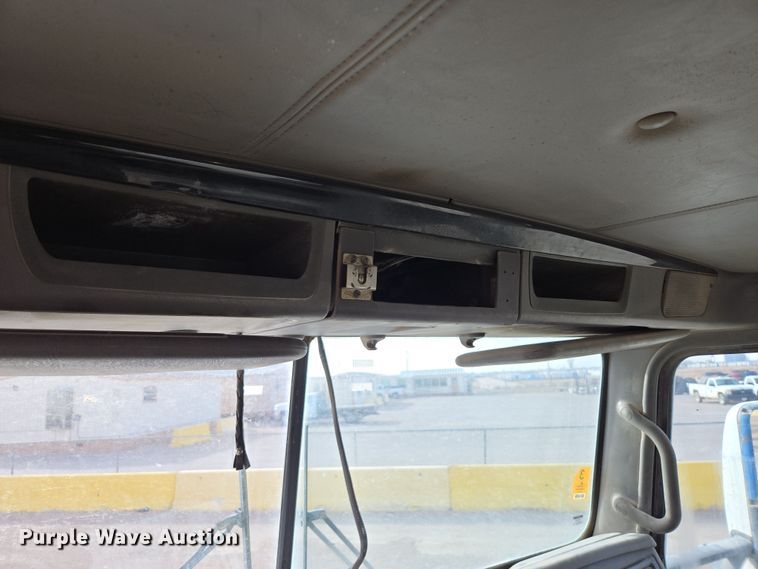 image for item DW1842 2009 Kenworth W900 ready mix truck