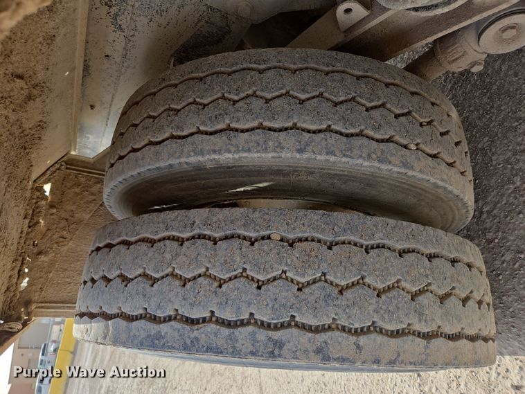 image for item DW1842 2009 Kenworth W900 ready mix truck