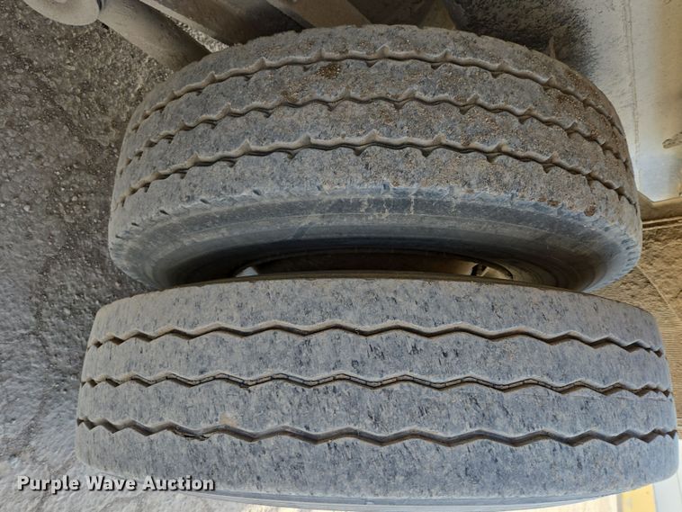 image for item DW1842 2009 Kenworth W900 ready mix truck