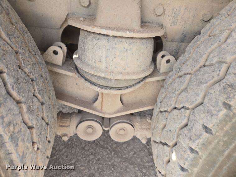 image for item DW1842 2009 Kenworth W900 ready mix truck