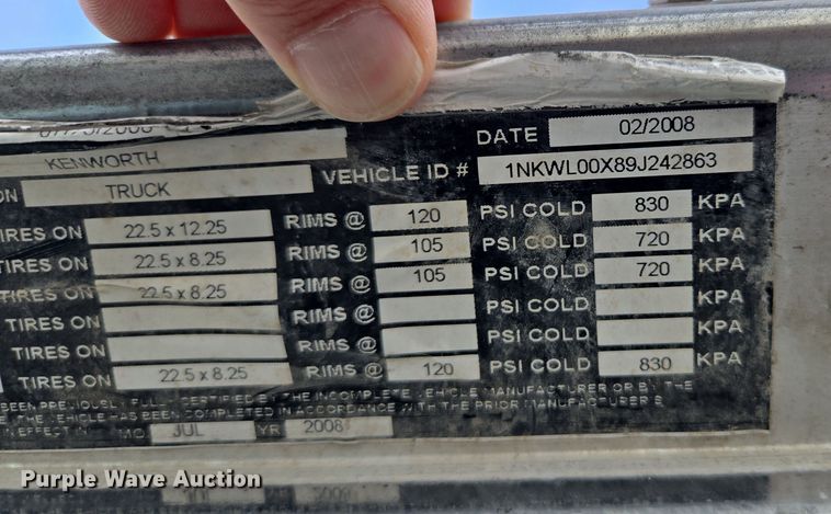 image for item DW1842 2009 Kenworth W900 ready mix truck