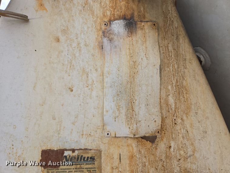 image for item DW1843 2008 Kenworth W900 ready mix truck