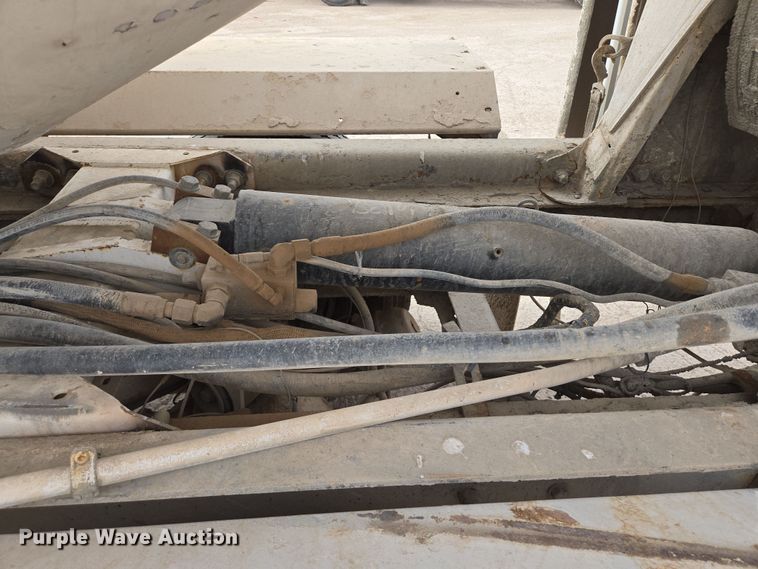 image for item DW1843 2008 Kenworth W900 ready mix truck