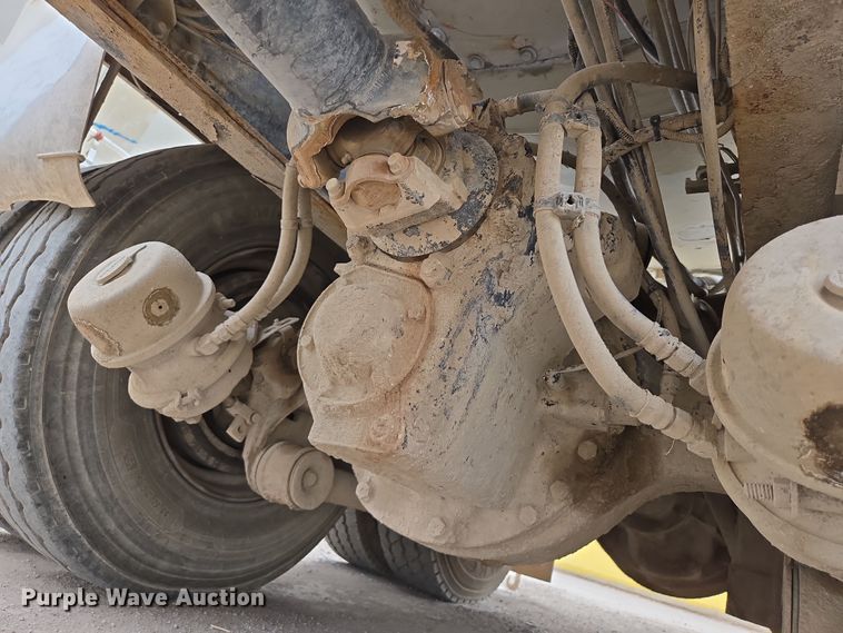 image for item DW1843 2008 Kenworth W900 ready mix truck