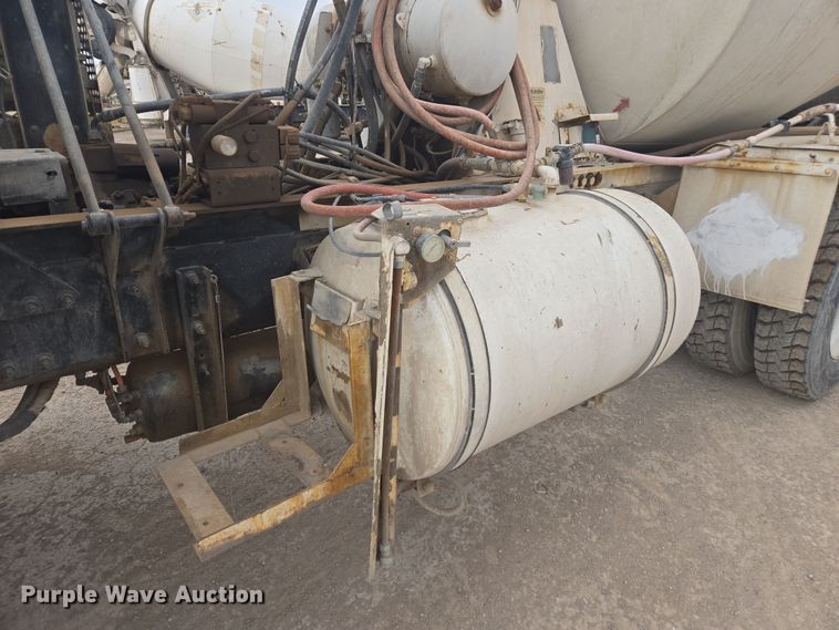 image for item DW1844 2009 Kenworth W900 ready mix truck