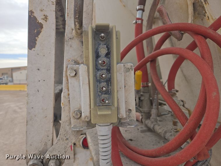 image for item DW1844 2009 Kenworth W900 ready mix truck