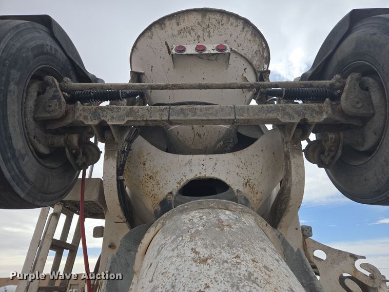 image for item DW1844 2009 Kenworth W900 ready mix truck