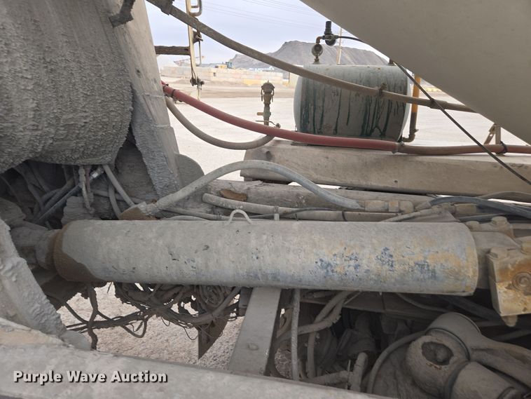 image for item DW1844 2009 Kenworth W900 ready mix truck