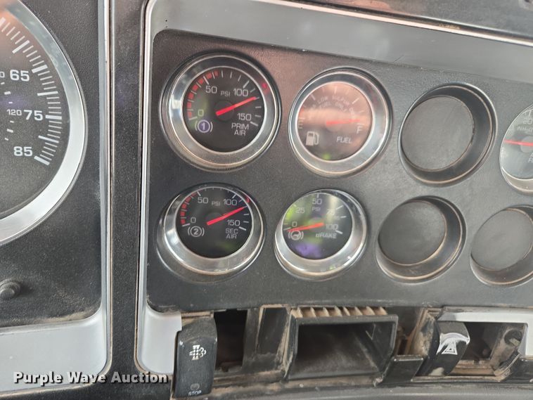 image for item DW1844 2009 Kenworth W900 ready mix truck