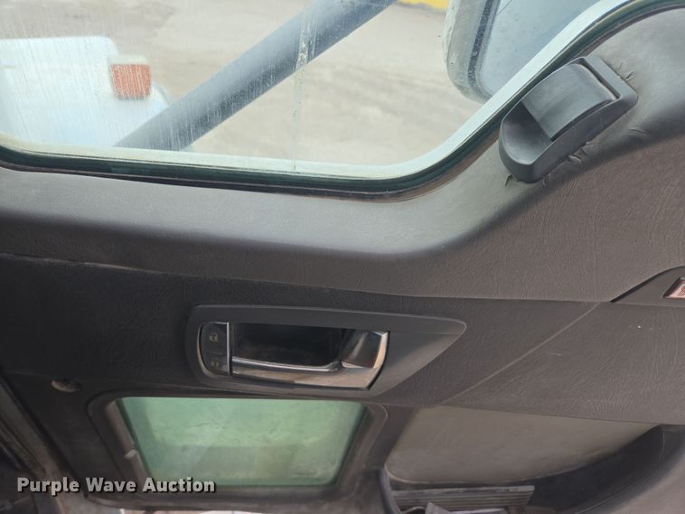 image for item DW1844 2009 Kenworth W900 ready mix truck