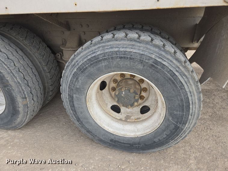 image for item DW1844 2009 Kenworth W900 ready mix truck