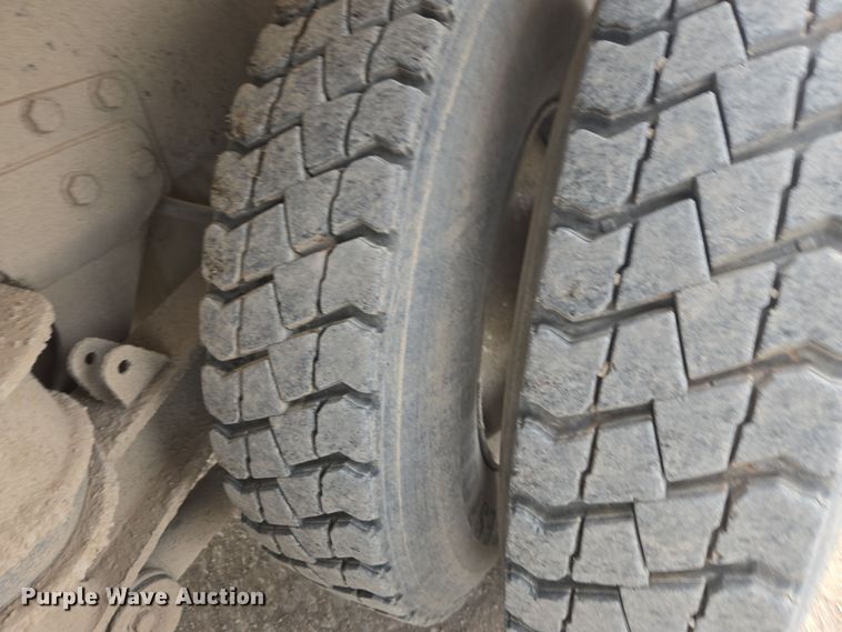 image for item DW1844 2009 Kenworth W900 ready mix truck